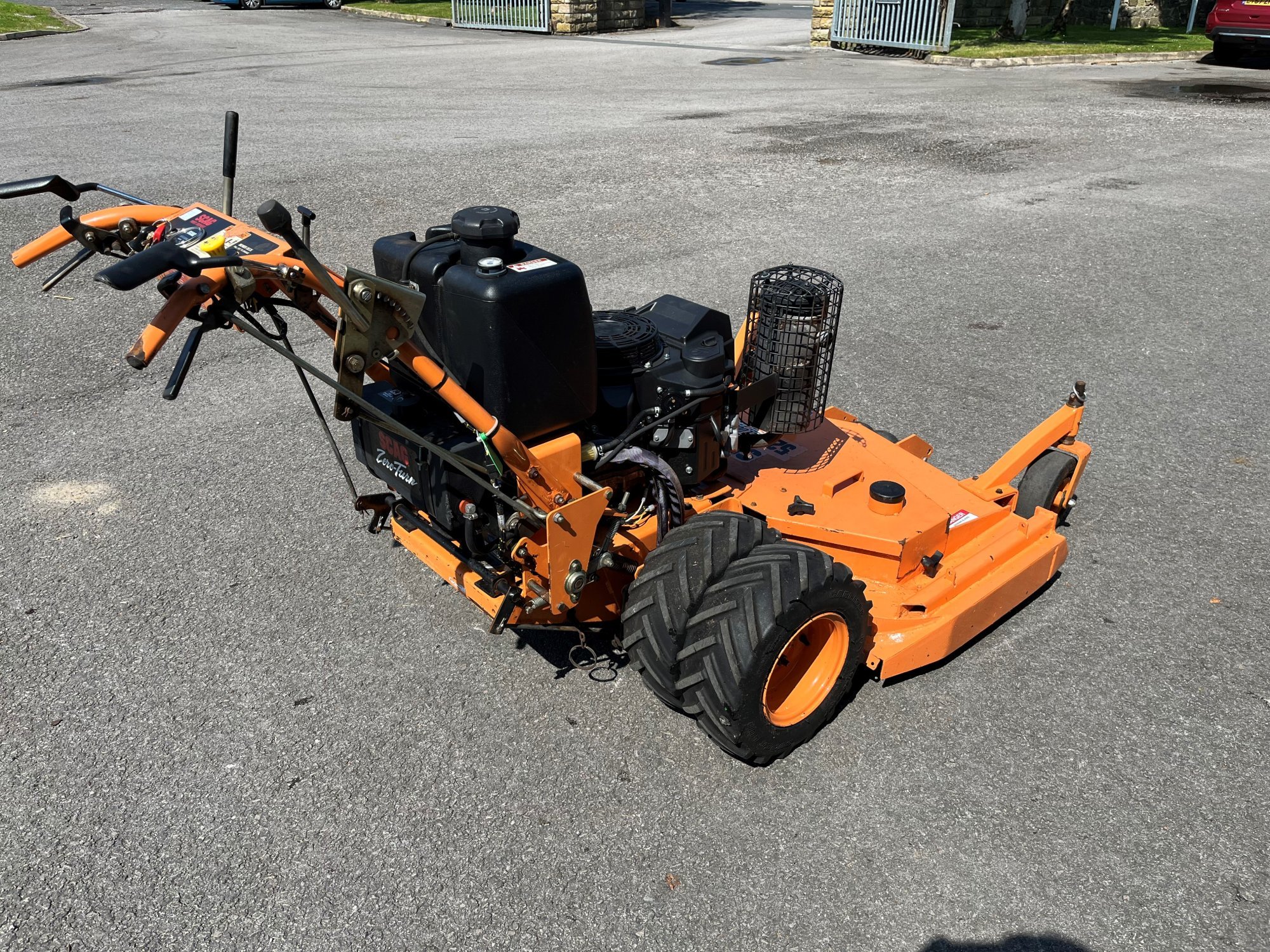 Balmers GM Ltd Scag SWZ 52 Pedestrian Mower